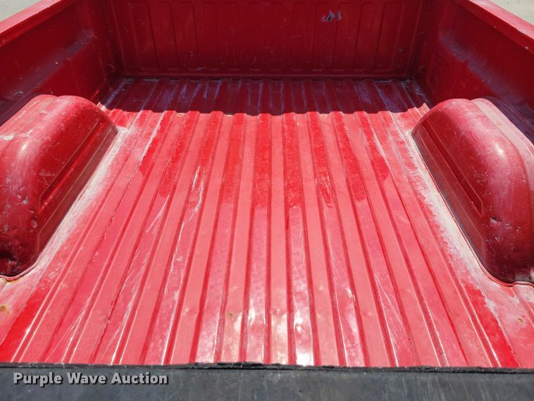 image for item DX7199 2004 Chevrolet Silverado 1500 Ext. Cab pickup truck