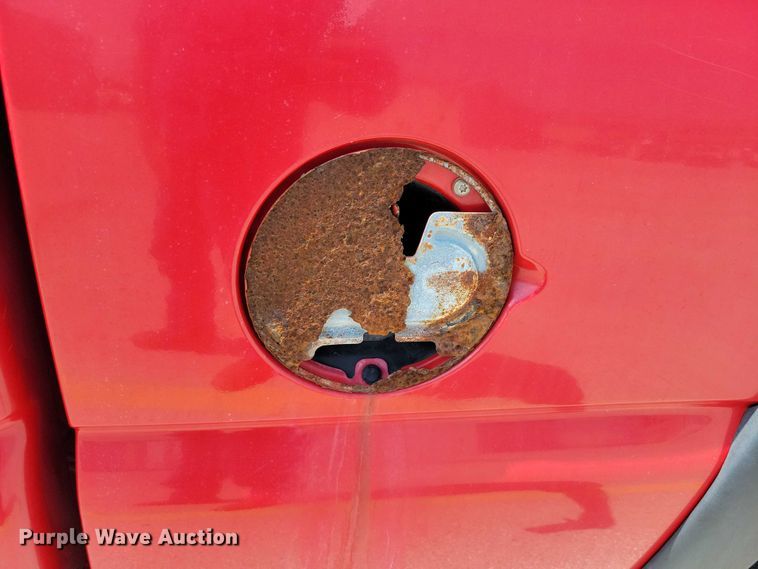 image for item DX7199 2004 Chevrolet Silverado 1500 Ext. Cab pickup truck