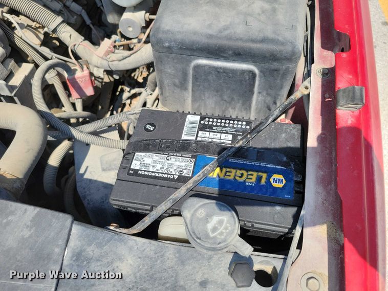 image for item DX7199 2004 Chevrolet Silverado 1500 Ext. Cab pickup truck