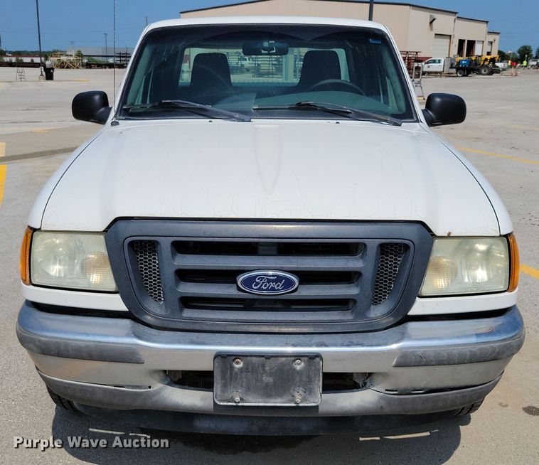 image for item DX7200 2005 Ford Ranger SuperCab pickup truck