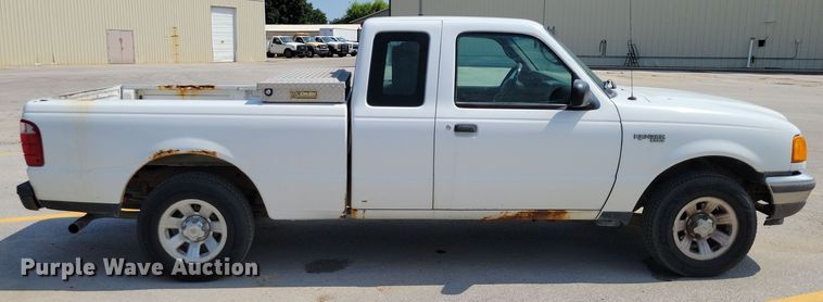 image for item DX7200 2005 Ford Ranger SuperCab pickup truck