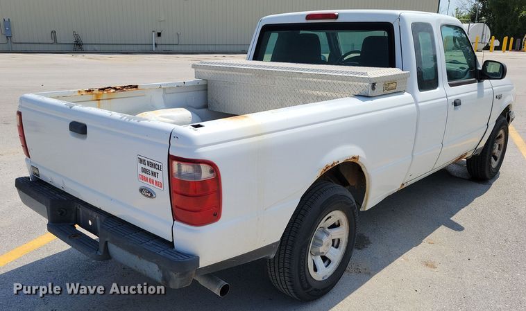 image for item DX7200 2005 Ford Ranger SuperCab pickup truck