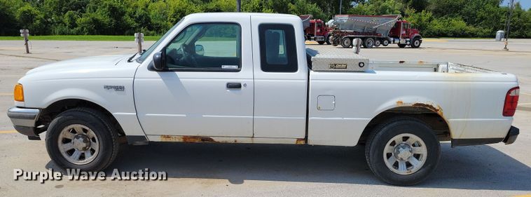 image for item DX7200 2005 Ford Ranger SuperCab pickup truck