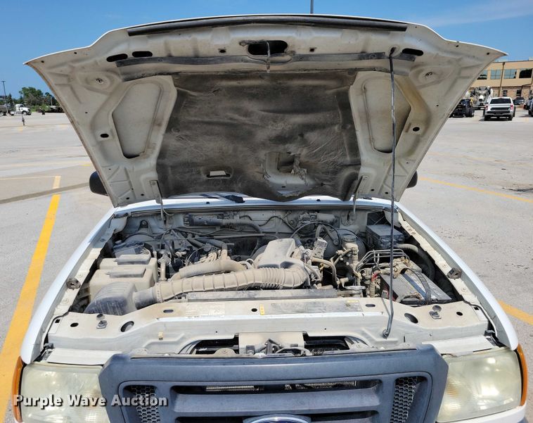 image for item DX7200 2005 Ford Ranger SuperCab pickup truck