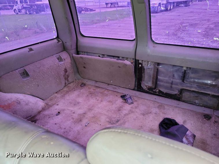 image for item DX7204 1996 Chevrolet 1500 Tahoe SUV