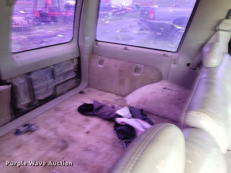 image for item DX7204 1996 Chevrolet 1500 Tahoe SUV