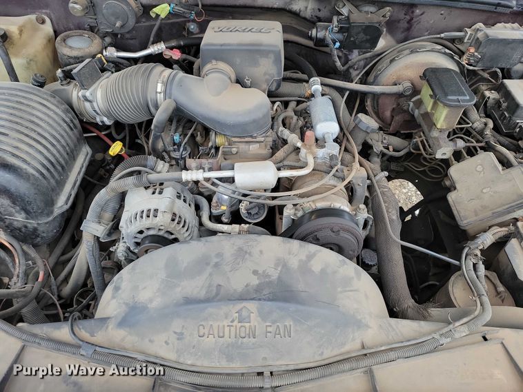 image for item DX7204 1996 Chevrolet 1500 Tahoe SUV