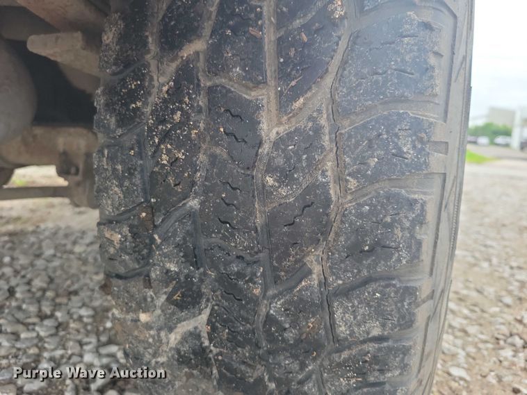 image for item DX7204 1996 Chevrolet 1500 Tahoe SUV