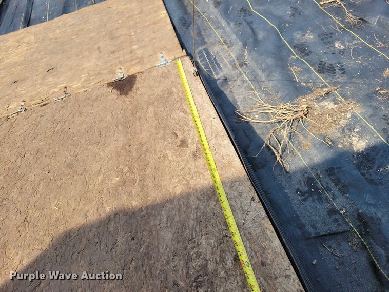 image for item DX7219 2014 Team Spirit Trailers of Elk enclosed cargo trailer