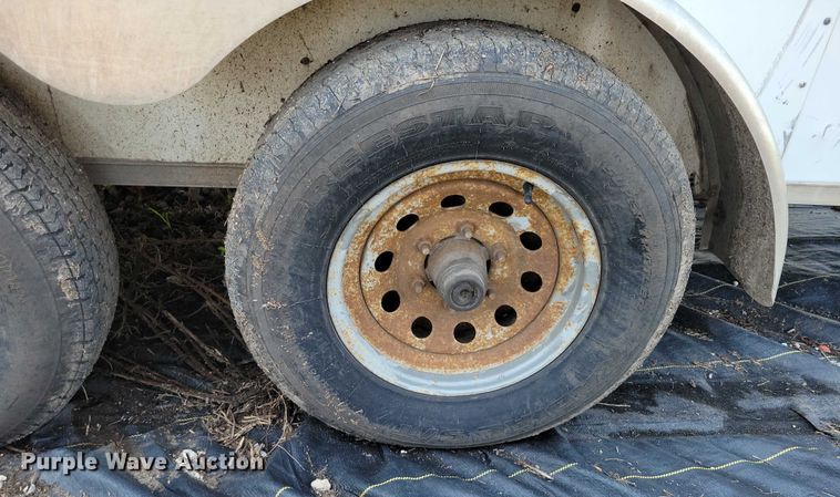 image for item DX7219 2014 Team Spirit Trailers of Elk enclosed cargo trailer