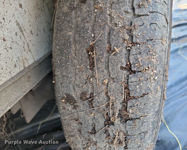 image for item DX7219 2014 Team Spirit Trailers of Elk enclosed cargo trailer