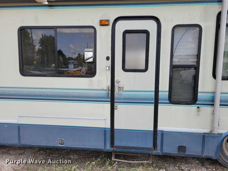 image for item DX7221 1993 Damon Challenger  310 MTL RV