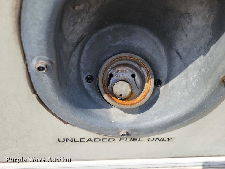 image for item DX7221 1993 Damon Challenger  310 MTL RV