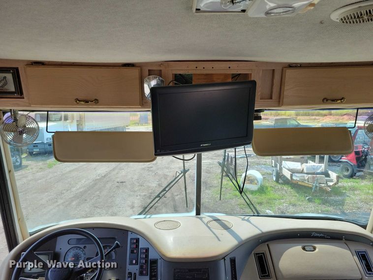 image for item DX7221 1993 Damon Challenger  310 MTL RV