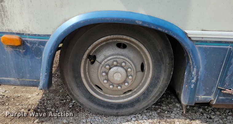 image for item DX7221 1993 Damon Challenger  310 MTL RV