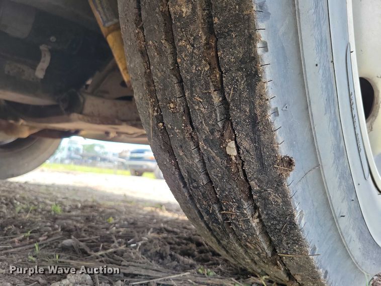 image for item DX7221 1993 Damon Challenger  310 MTL RV