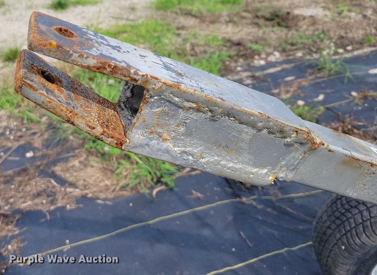 image for item DX7223 Shop built cart