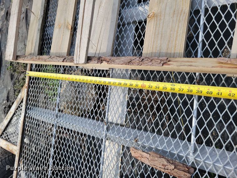 image for item DX7223 Shop built cart