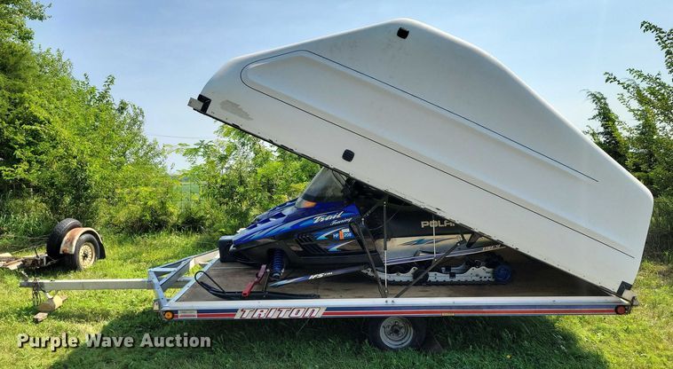 image for item DX7236 (2) Polaris snowmobiles