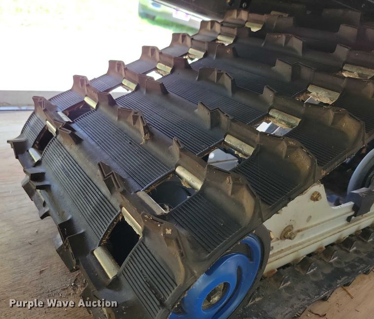 image for item DX7236 (2) Polaris snowmobiles