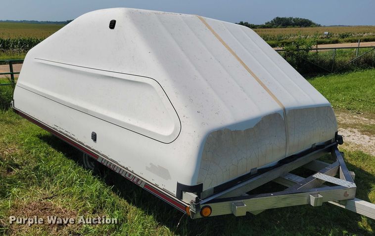 image for item DX7236 (2) Polaris snowmobiles