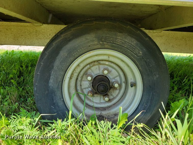 image for item DX7236 (2) Polaris snowmobiles