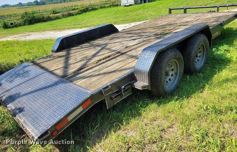 image for item DX7238 2004 Top 3 Trailers utility trailer
