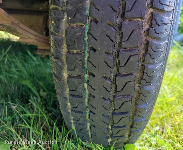 image for item DX7238 2004 Top 3 Trailers utility trailer