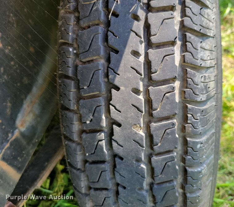 image for item DX7238 2004 Top 3 Trailers utility trailer