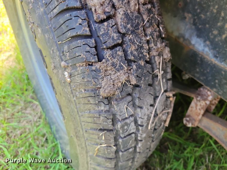 image for item DX7238 2004 Top 3 Trailers utility trailer