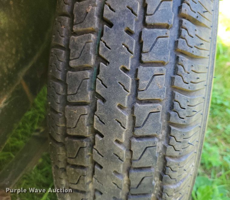 image for item DX7238 2004 Top 3 Trailers utility trailer