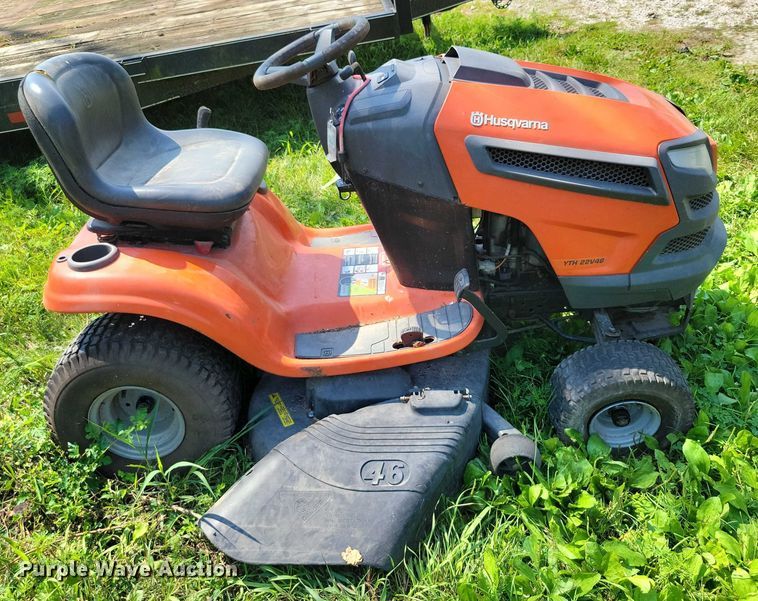 image for item DX7239 2012 Husqvarna YTH22V46 lawn mower