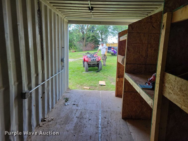 image for item DX7241 Shipping container