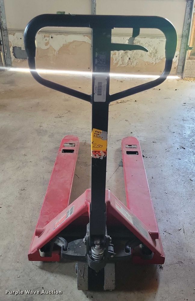 image for item DX7244 Dayton pallet jack