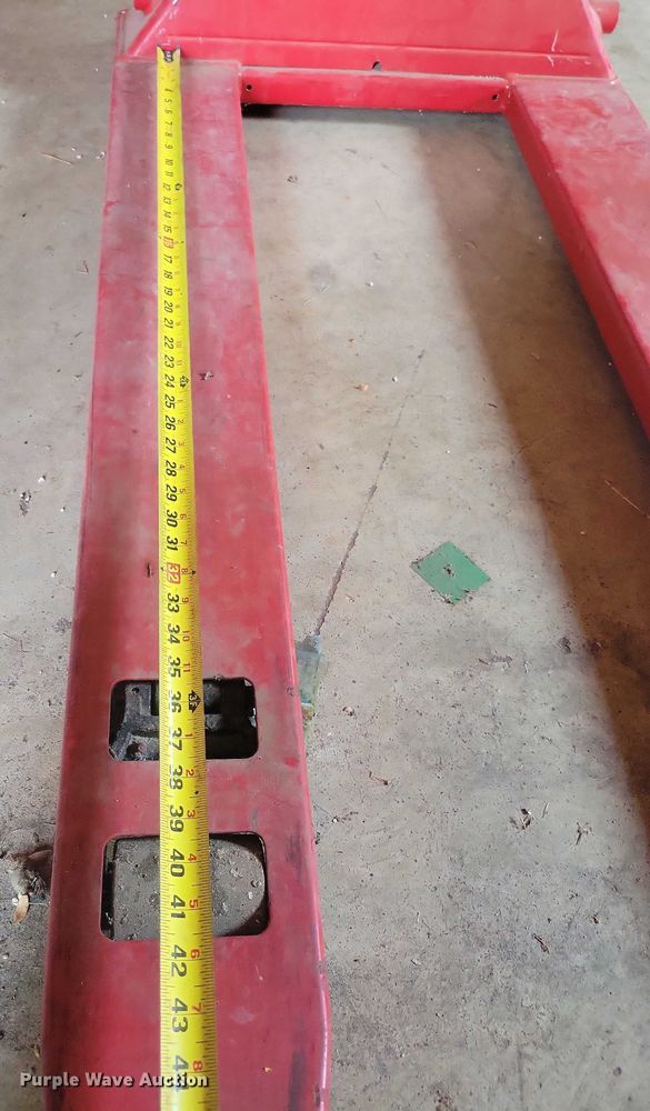 image for item DX7244 Dayton pallet jack