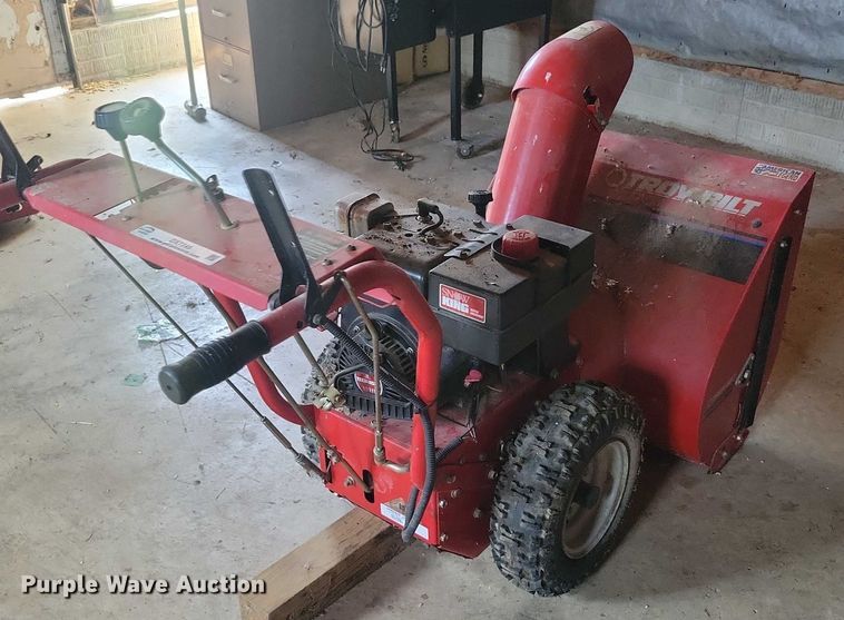 image for item DX7245 Troy -Bilt snow blower