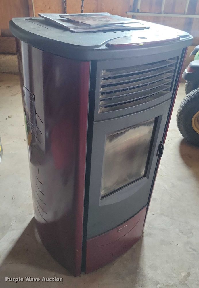 image for item DX7246 Piazzetta wood pellet furnace/stove