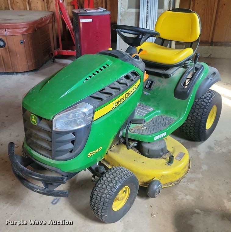 image for item DX7248 2015 John Deere S240 lawn mower