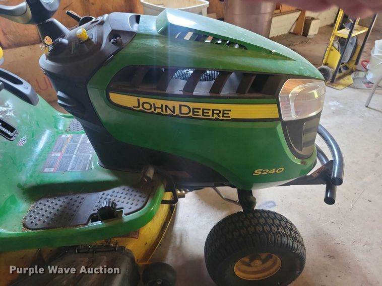 image for item DX7248 2015 John Deere S240 lawn mower