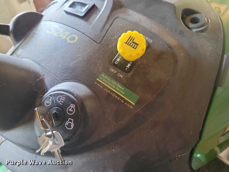 image for item DX7248 2015 John Deere S240 lawn mower