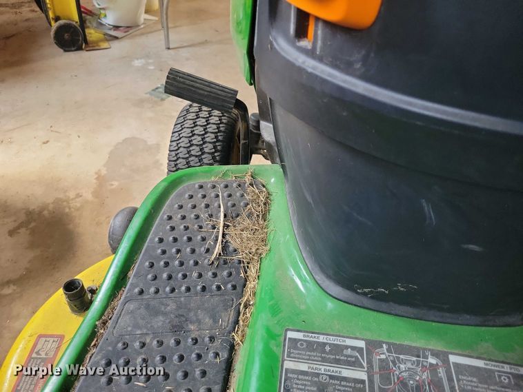 image for item DX7248 2015 John Deere S240 lawn mower