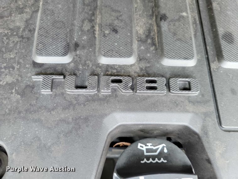 image for item DX7249 2023 Chevrolet 1500 Silverado Custom Crew Cab pickup truck