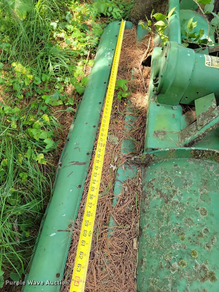 image for item DX7250 1980 John Deere 2040 tractor