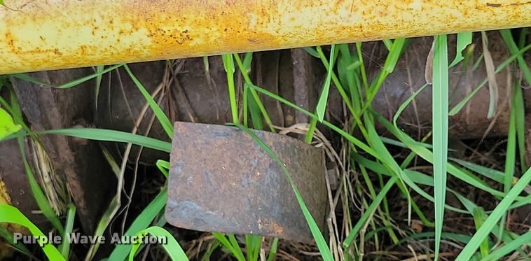 image for item DX7250 1980 John Deere 2040 tractor