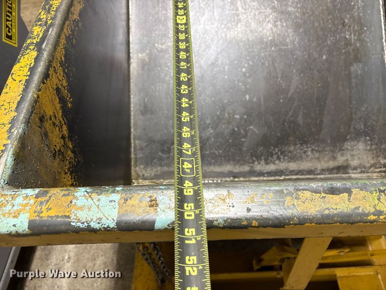 image for item DY0906 (2)  4' wright self dump hoppers