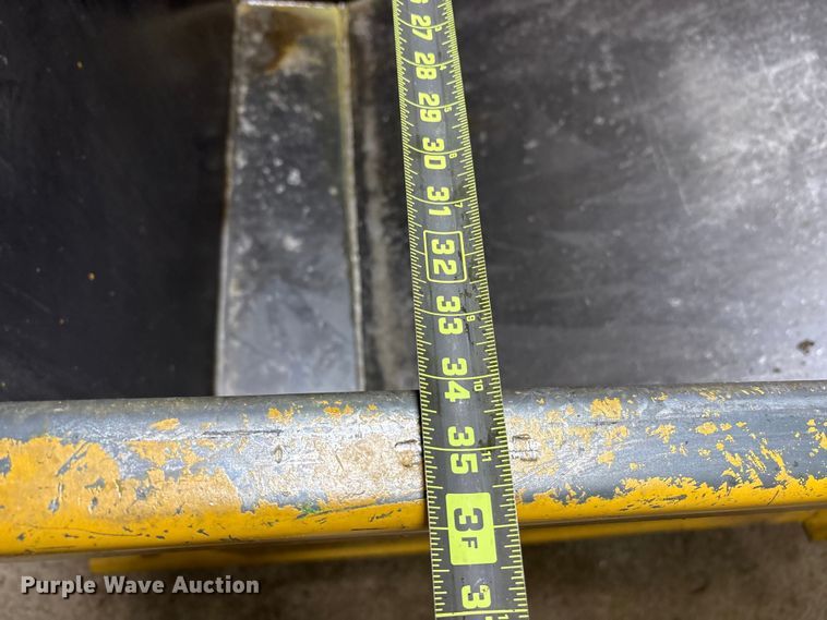 image for item DY0906 (2)  4' wright self dump hoppers