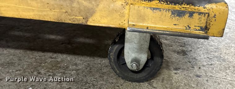 image for item DY0906 (2)  4' wright self dump hoppers