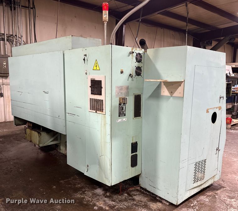 image for item DY0909 Victor Taichung V Turn-26 lathe