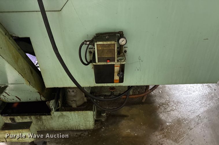 image for item DY0909 Victor Taichung V Turn-26 lathe