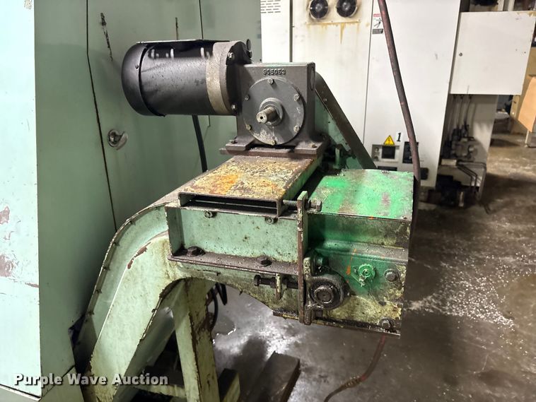 image for item DY0909 Victor Taichung V Turn-26 lathe